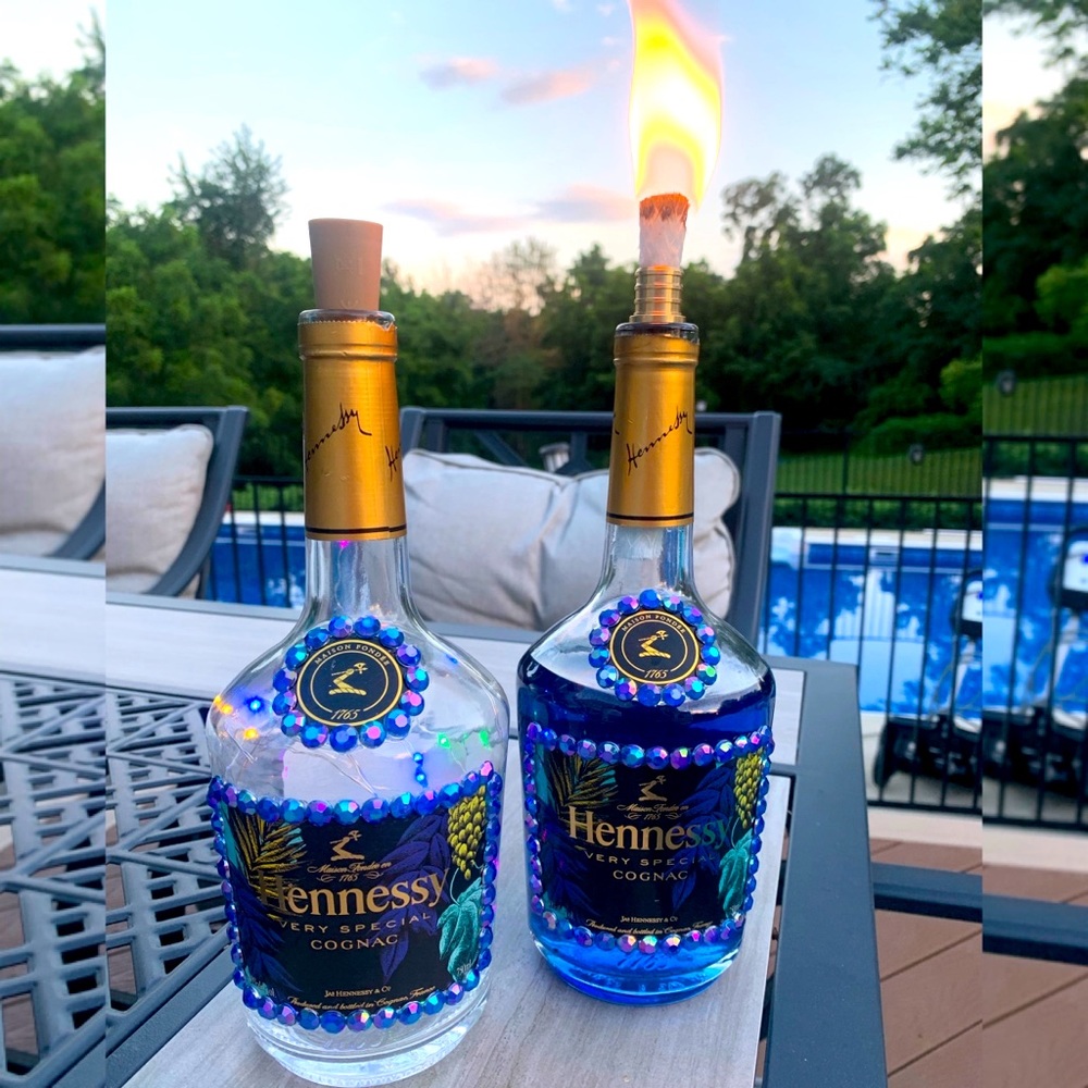 Hennessy Tabletop Tiki Torch & Fairy Light Lamp Set Deck Patio Decor Bottle